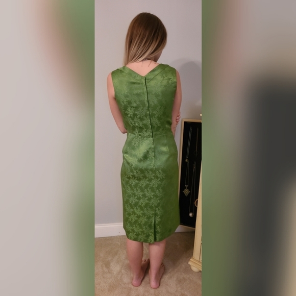 Vintage 1960's Shantung Silk sheath dress - Picture 3 of 8